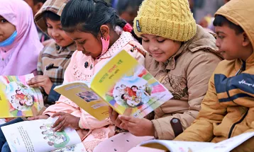 বগুড়ায় প্রাথমিকে পাঁচ বছরে ঝরে পড়েছে অর্ধলক্ষাধিক শিক্ষার্থী