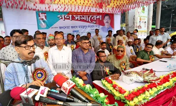 এই দেশে আর কোন স্বৈরাচার সরকারের ঠাঁই হবে না : বগুড়ায় সমাবেশে মাহমুদুর রহমান মান্না