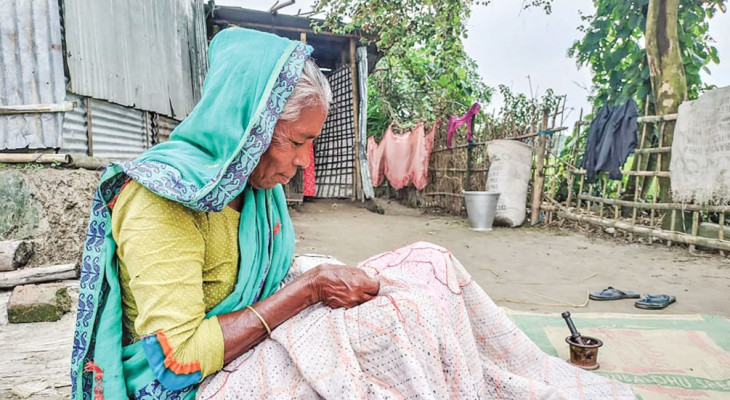  সীমান্তের নারীদের জীবন যেমন..