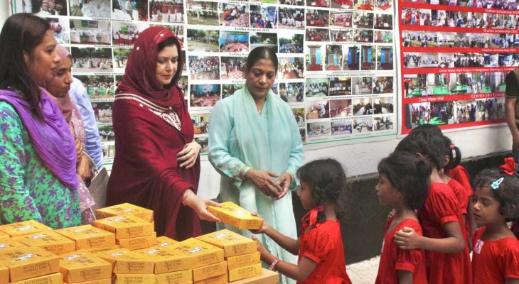 ‘সুরভি’ পরিদর্শনে ডাক্তার জুবাইদা রহমান