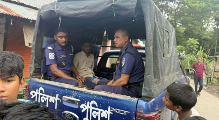 ময়মনসিংহে মা-বাবাকে হত্যা করে ঘরের মেঝেতে পুঁতে রাখলেন ছেলে