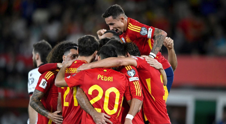 বিশ্বকাপের আরও কাছে স্পেন