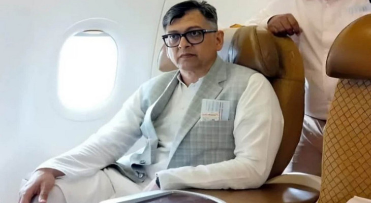 লন্ডনে গেলেন বিএনপি নেতা সালাহউদ্দিন