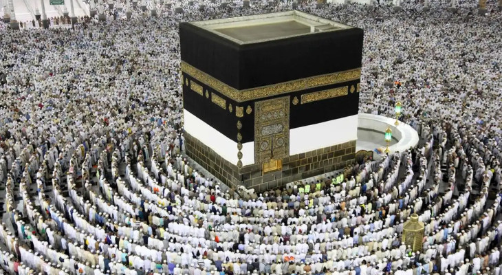 হজ প্যাকেজের অবশিষ্ট টাকা ৩১ ডিসেম্বরের মধ্যে জমার নির্দেশ