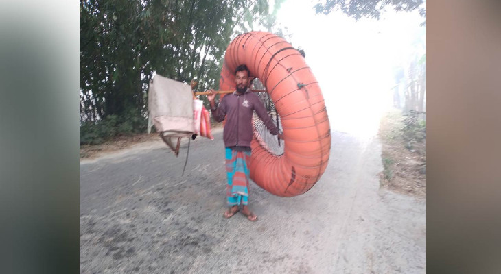 তেঁতুলিয়া তীব্র শীতে পাথর শ্রমিকরা কাজ করতে পারছে না