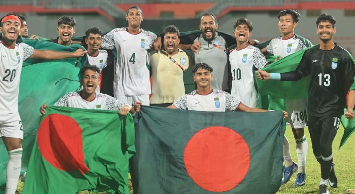 সাফজয়ী যুবাদের জন্য পুরস্কার ঘোষণা ক্রীড়া প্রতিমন্ত্রীর